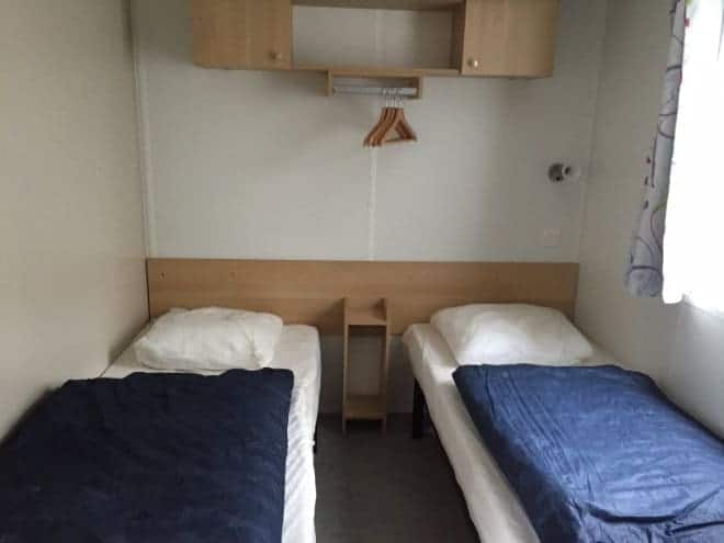 Chambre Mobil Home mitoyen