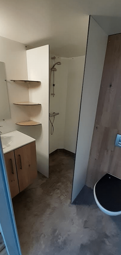 Sanitaires individuels Vulcain intérieur sdb